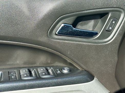 Used 2016 Chevrolet Colorado LT w/ LT Convenience Package image 22