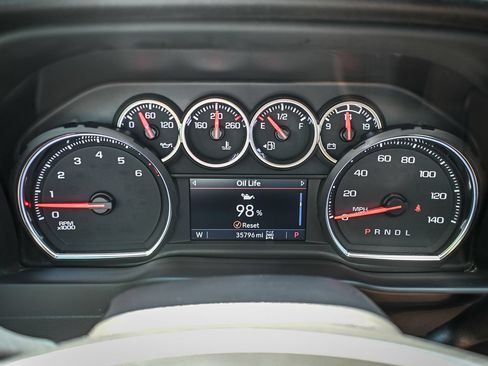 Used 2022 Chevrolet Silverado 1500 RST AWD/4WD image 11