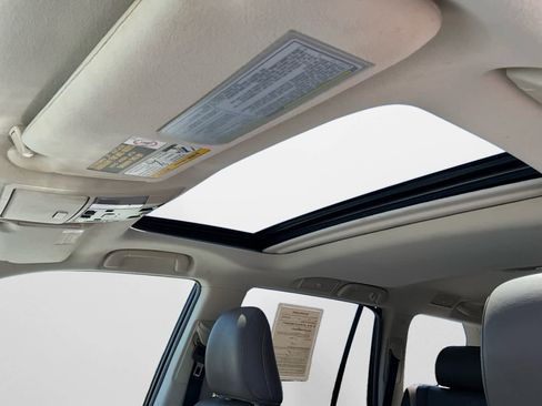 Used 2018 Lexus GX 460 Premium w/ Premium Package AWD/4WD image 23