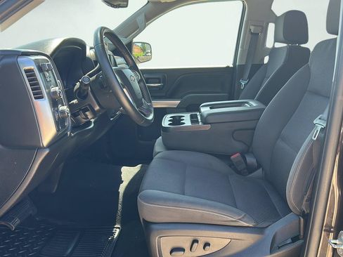 Used 2018 Chevrolet Silverado 1500 LT w/ All Star Edition AWD/4WD image 6