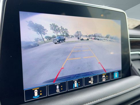 Certified 2021 Chevrolet Tahoe Premier w/ Premium Package image 26