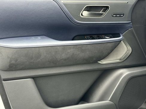 New 2026 INFINITI QX80 SPORT 4D Sport Utility image 14