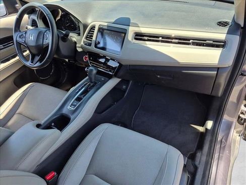 Used 2019 Honda HR-V EX-L image 18