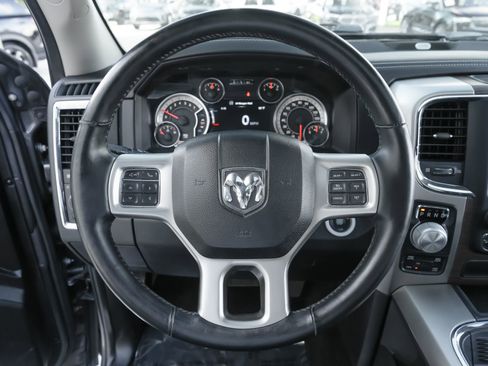 Used 2016 RAM 1500 Laramie w/ Convenience Group AWD/4WD image 8