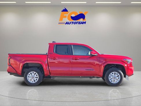 New 2026 Toyota Tacoma SR5 image 5