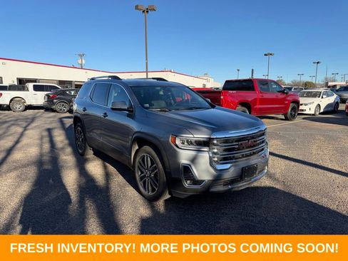 Used 2023 GMC Acadia SLT w/ Preferred Package image 1