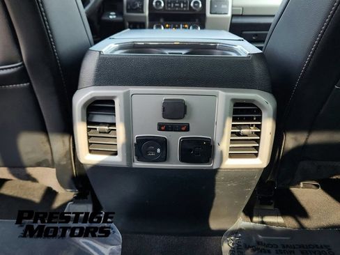 Used 2020 Ford F350 Lariat w/ Lariat Ultimate Package AWD/4WD image 21