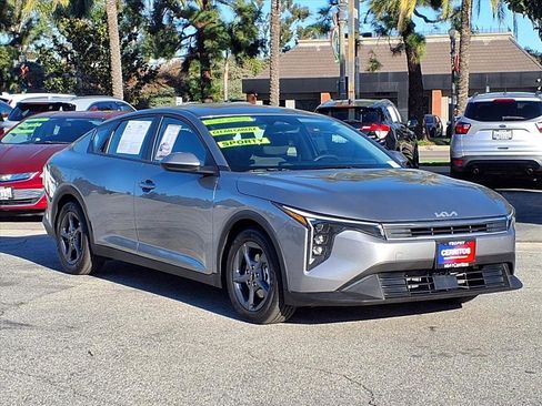 Used 2025 Kia K4 LXS image 7