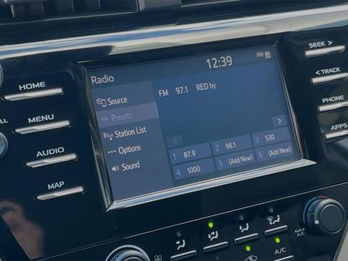 Certified 2019 Toyota Camry LE FWD image 19
