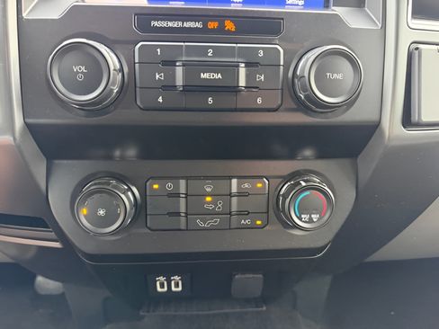 Used 2020 Ford F150 XLT AWD/4WD image 18