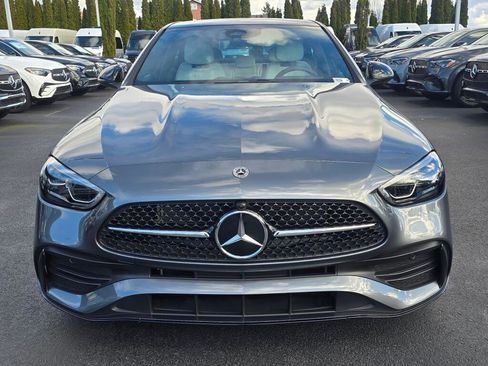 Used 2025 Mercedes-Benz C 300 4MATIC Sedan image 9