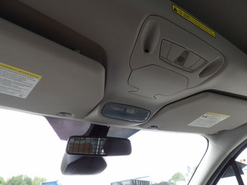 Used 2020 Ford Transit Connect XL FWD image 24