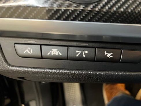 Used 2013 BMW 750Li image 25