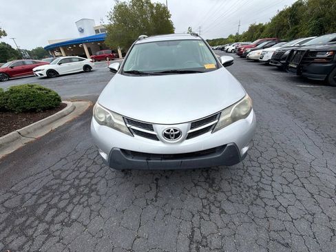 Used 2013 Toyota RAV4 XLE FWD image 8