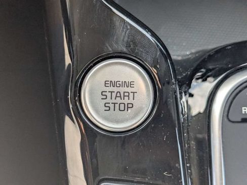 Used 2024 Kia Soul GT-Line w/ GT-Line Technology Package FWD image 31