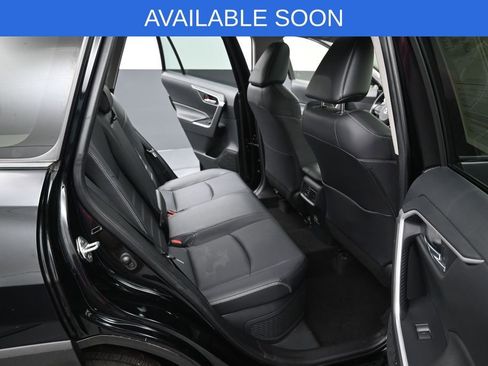 Used 2024 Toyota RAV4 XLE Premium w/ Weather Package AWD/4WD image 33
