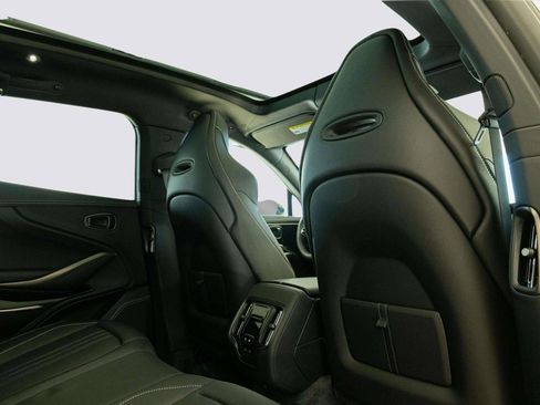 New 2026 Aston Martin DBX 707 image 39