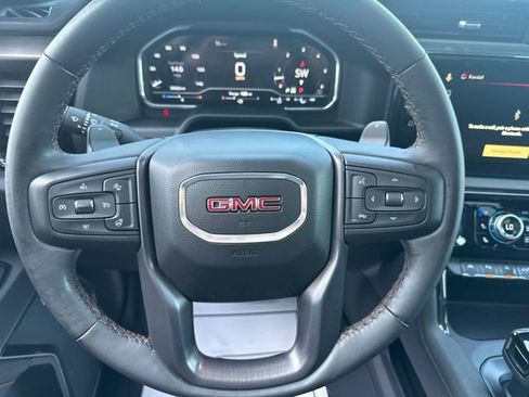 Used 2024 GMC Sierra 1500 AT4 w/ Technology Package AWD/4WD image 22