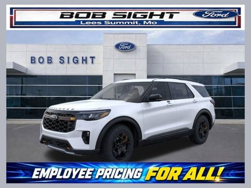 New 2026 Ford Explorer Tremor w/ Tremor Ultimate Package AWD/4WD image 1