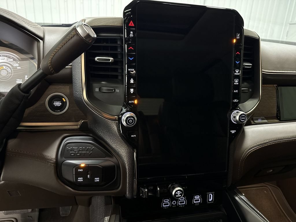 Used 2025 RAM 3500 Longhorn AWD/4WD image 17