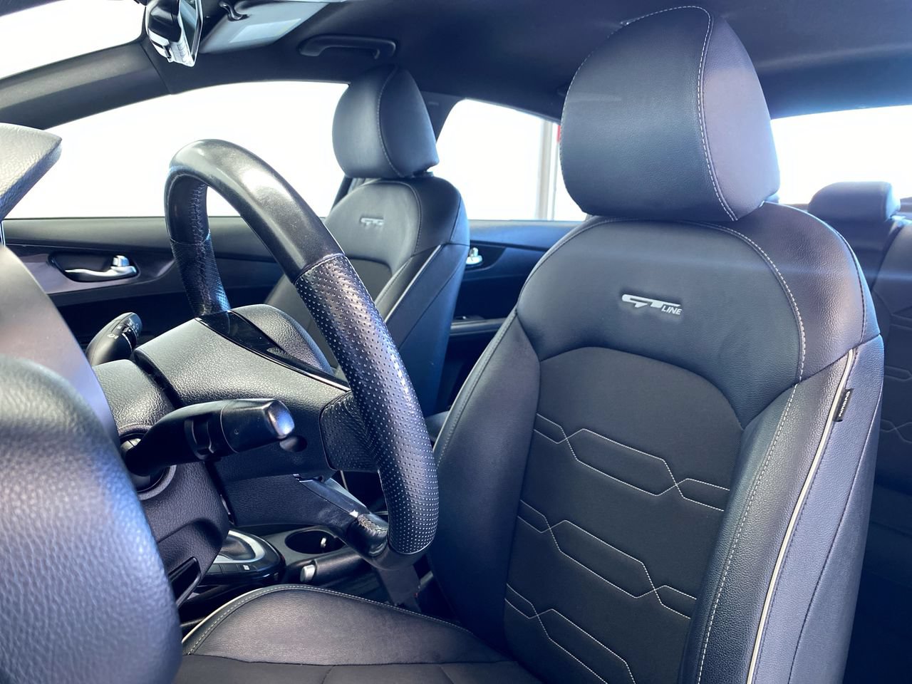 Certified 2023 Kia Forte GT-Line FWD image 19