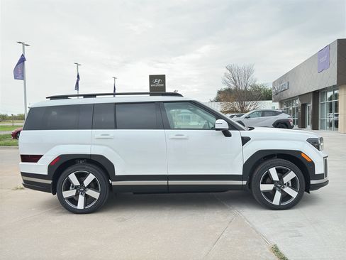 New 2025 Hyundai Santa Fe Limited image 7