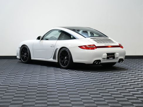 Used 2010 Porsche 911 Targa 4 AWD/4WD image 8