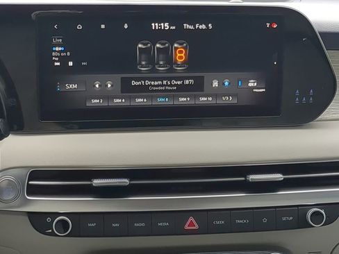 Used 2023 Hyundai Palisade Calligraphy image 17