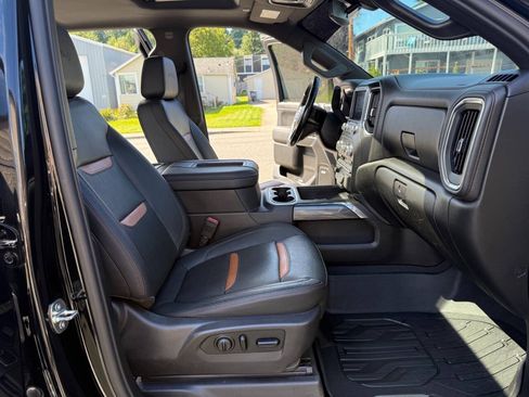 Used 2019 GMC Sierra 1500 AT4 w/ AT4 Premium Package AWD/4WD image 23