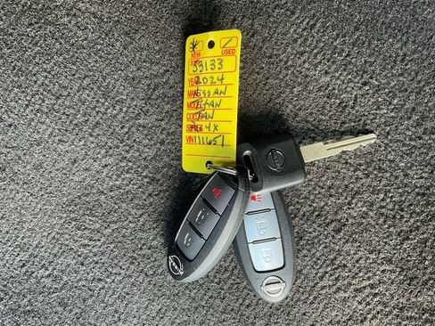 Used 2024 Nissan Titan PRO-4X w/ Off Road Protection Package image 22