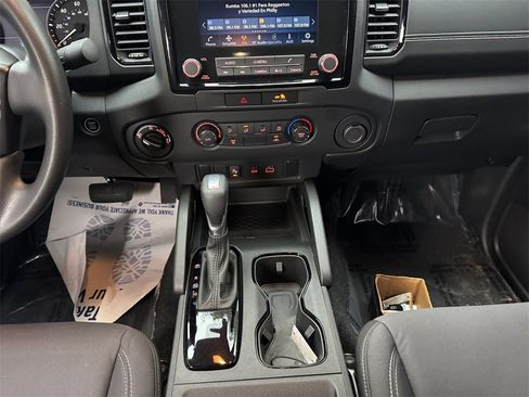 Used 2023 Nissan Frontier SV w/ Midnight Edition Package image 11