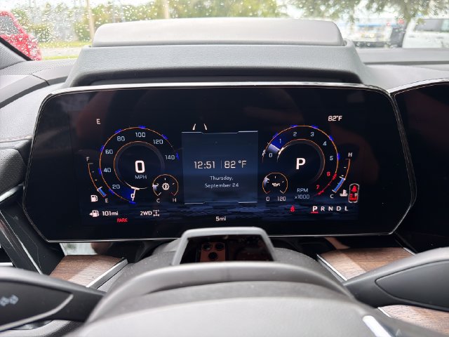 New 2026 Chevrolet Tahoe High Country AWD/4WD image 28