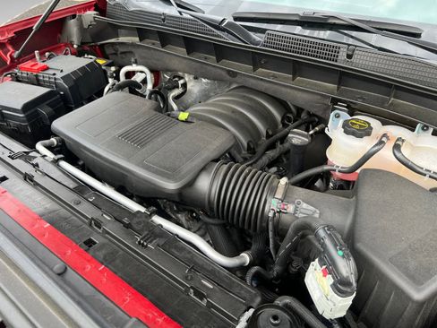 Used 2024 GMC Sierra 1500 Denali image 7