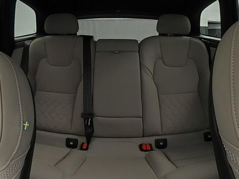 New 2026 Volvo XC60 T8 Plus w/ Protection Package Premier AWD/4WD image 31