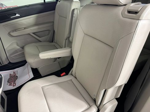Used 2021 Volkswagen Atlas SE FWD image 34