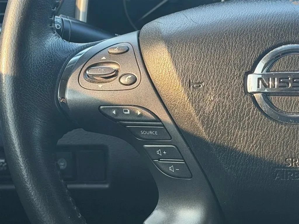 Used 2020 Nissan Murano SV FWD image 11