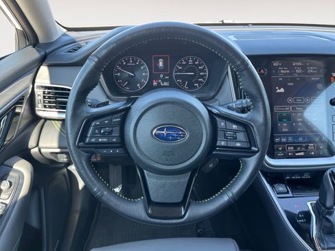 Certified 2025 Subaru Outback Onyx Edition XT w/ Tech Package 3 image 15