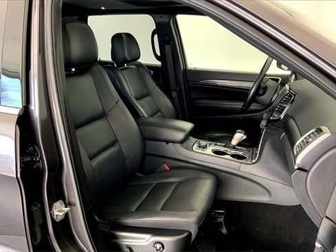 Used 2020 Jeep Grand Cherokee Limited image 7