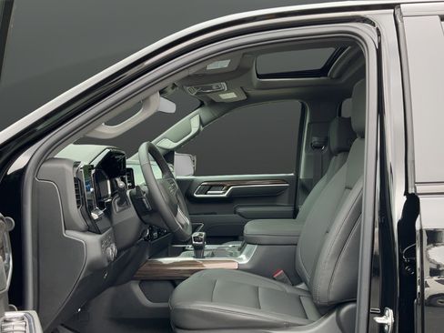 New 2026 Chevrolet Silverado 1500 RST AWD/4WD image 17
