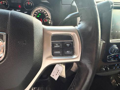Used 2016 RAM 2500 Laramie w/ Convenience Group AWD/4WD image 17