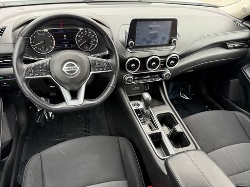 Used 2020 Nissan Sentra SV FWD image 27