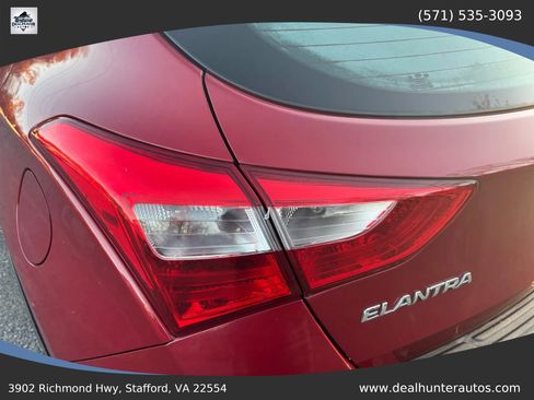 Used 2016 Hyundai Elantra GT FWD image 13