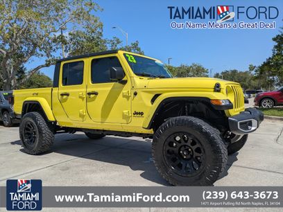Used 2023 Jeep Gladiator Sport