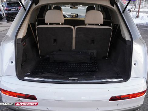 Used 2018 Audi Q7 3.0T Prestige w/ Prestige Package image 29