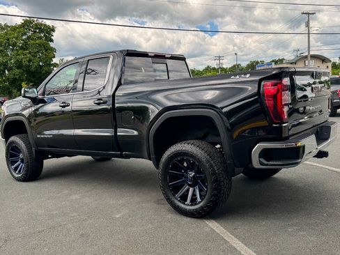 Used 2021 GMC Sierra 1500 SLE w/ Preferred Package AWD/4WD image 6