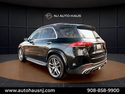 Used 2021 Mercedes-Benz GLE 53 AMG 4MATIC w/ Parking Assistance Package image 8