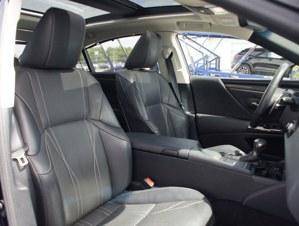 Used 2022 Lexus ES 350 Ultra Luxury FWD image 23