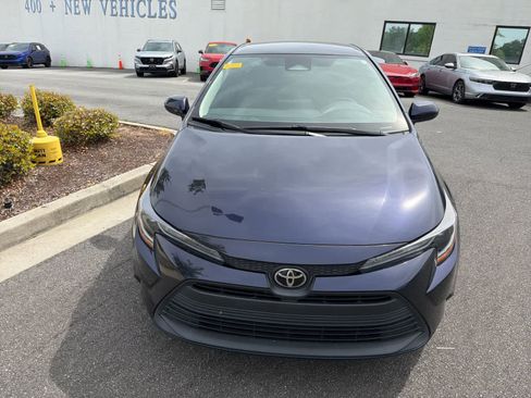 Used 2023 Toyota Corolla LE image 14