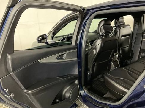 Used 2017 Lincoln MKX Premiere FWD image 30