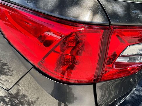 Used 2019 Honda Odyssey EX-L image 29
